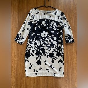 Vince black and white floral print silk mini sheath dress size medium
